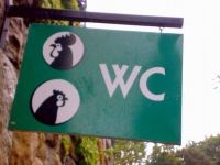 Nettes Toilettenschild