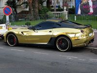Goldener Ferrari