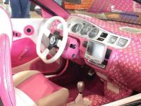 Auto in Pink
