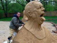 Krasse Sandskulptur