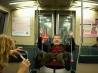 Schaukel in der Bahn